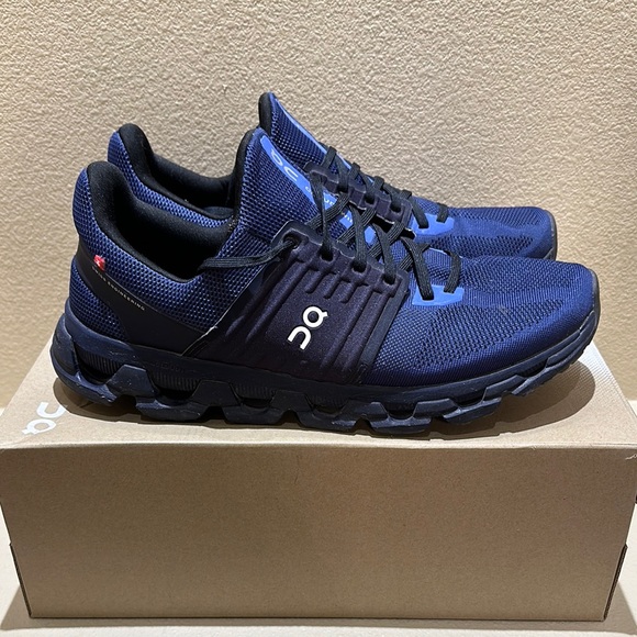 On Running Men's Blue Athletic Shoes - Picture 2 of 4
